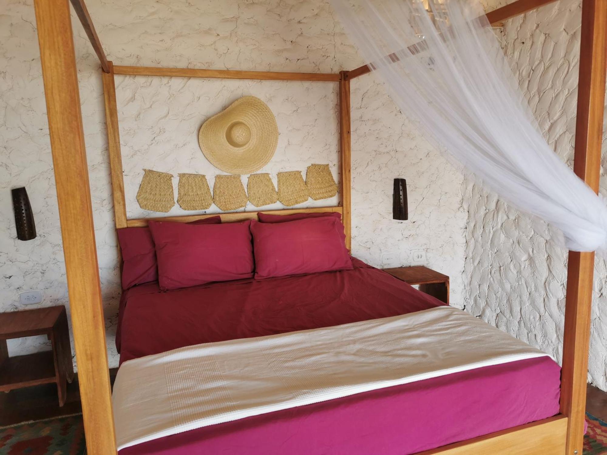 Beach Bungalow-Kitealicori ลุยส์กอร์เรยา ภายนอก รูปภาพ